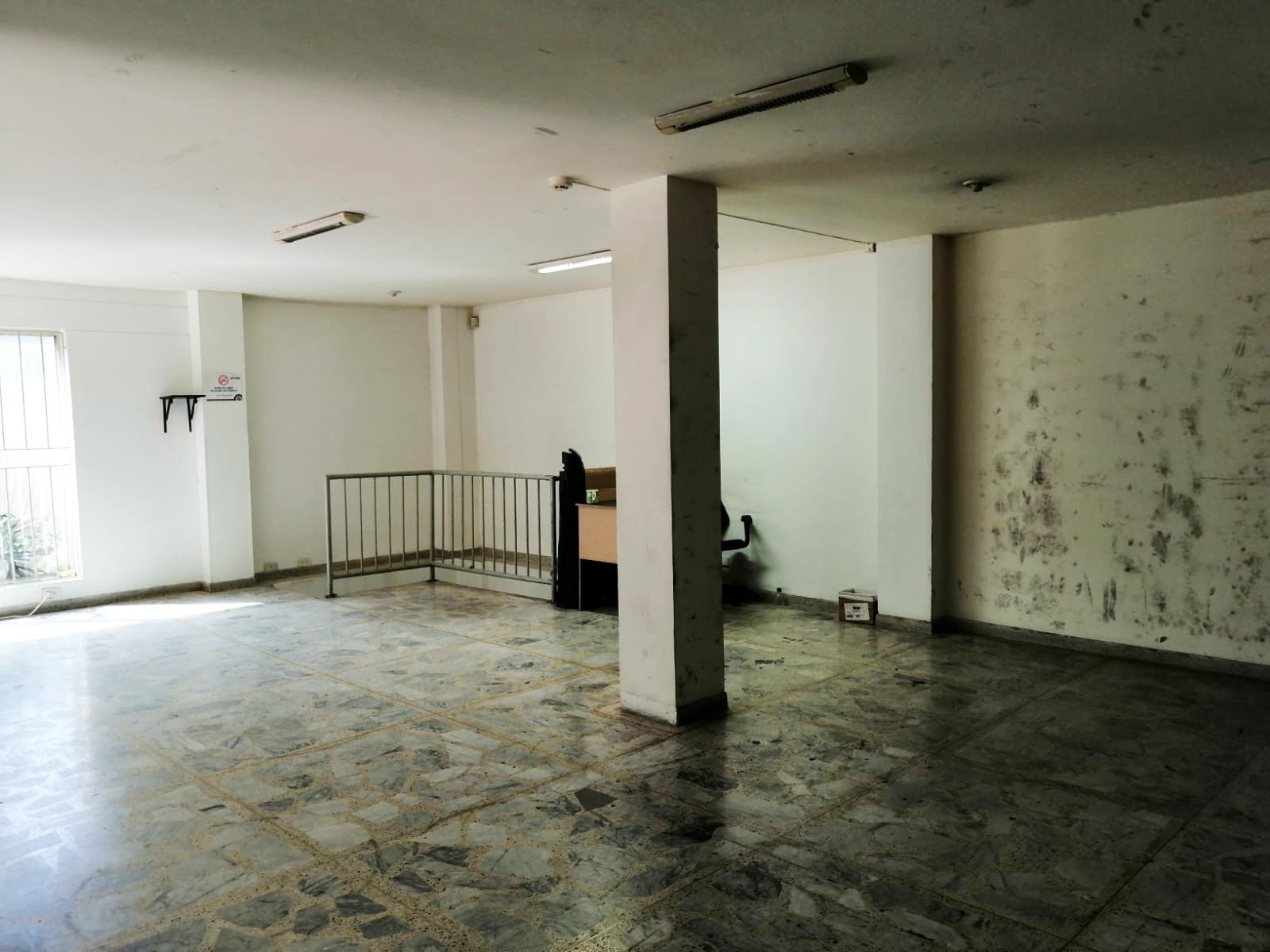 Local en arriendo o venta Antioquia Medellín Fatima 489 m2 Habitaciones 0 Baños 2 Garajes 2 Precio venta $1660000000 Precio arriendo $16500000