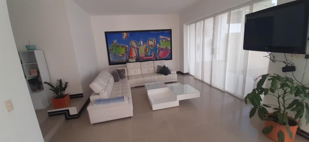 Casa en venta Valle Del Cauca Cali Parcelaciones Pance 275 m2 Habitaciones 4 Baños 13 Garajes 7 Precio $1600000000