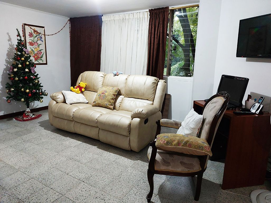 Apartamento en venta Antioquia Envigado El Portal 97 m2 Habitaciones 3 Baños 2 Garajes 2 Precio $570000000