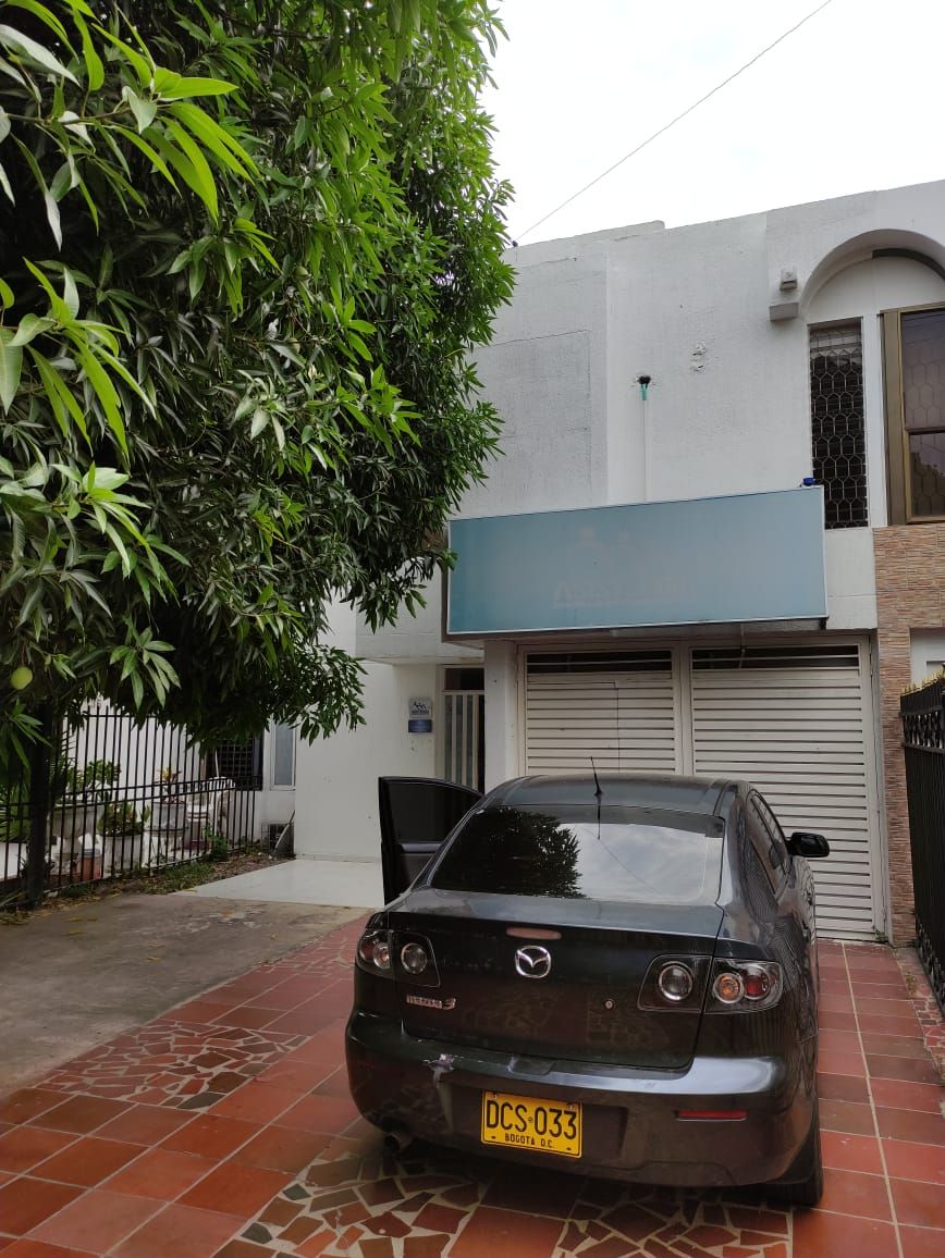 Casa en arriendo Cesar Valledupar Los Cortijos 179 m2 Habitaciones 7 Baños 6 Garajes 5 Precio $2800000