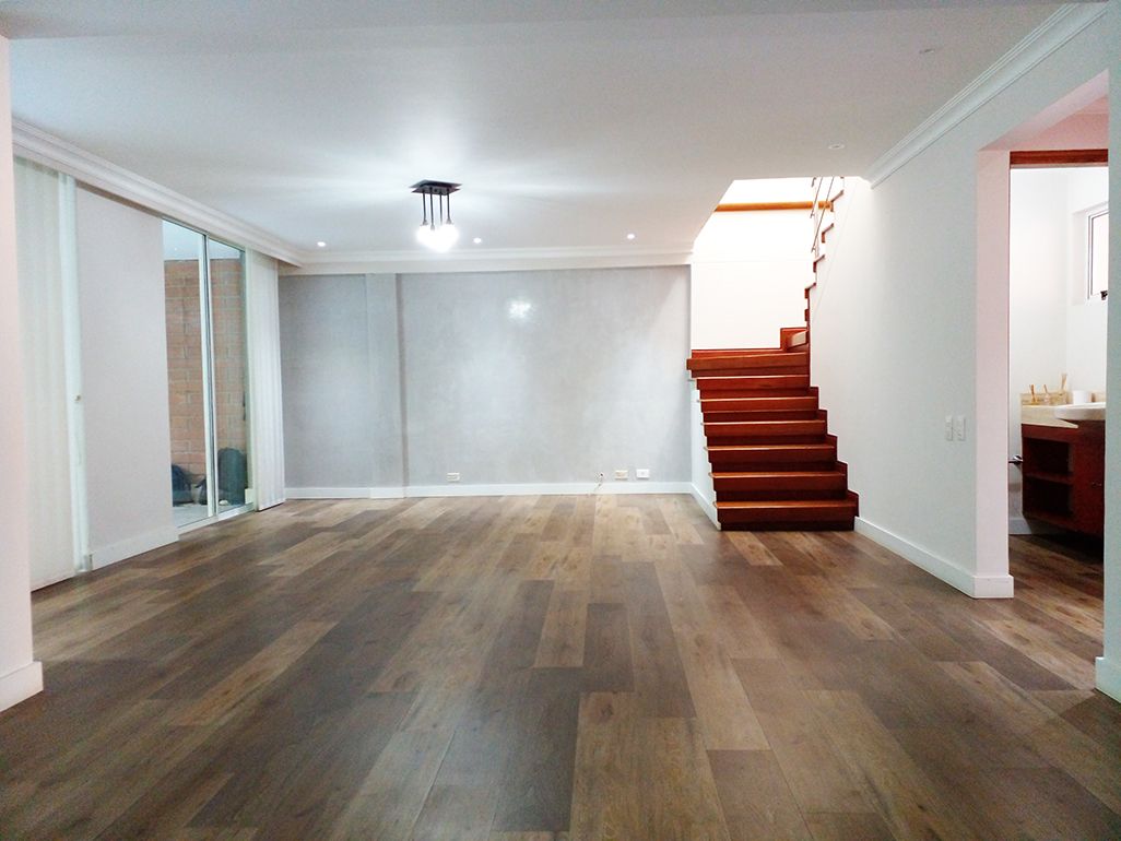 Casa en arriendo o venta Antioquia Medellín San Lucas 240 m2 Habitaciones 4 Baños 6 Garajes 5 Precio venta $1150000000 Precio arriendo $5500000