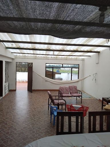 Casa en venta Cundinamarca Madrid San Pedro 318 m2 Habitaciones 6 Baños 3 Garajes 1 Precio $850000001