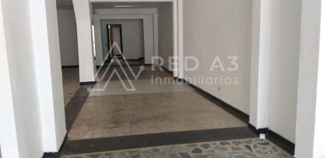 Local en arriendo Risaralda Pereira Sector Lago Uribe 170 m2 Habitaciones 0 Baños 0 Garajes 1 Precio $3000001