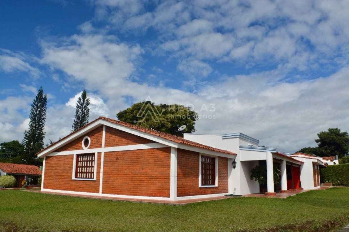 Casa en arriendo Risaralda Pereira Br Jardin Ii Etapa 400 m2 Habitaciones 3 Baños 4 Garajes 3 Precio $5205000