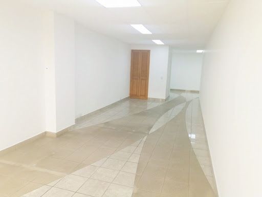 Oficina en venta Cundinamarca Bogotá Centenario 44 m2 Habitaciones 0 Baños 0 Garajes 2 Precio $295000000