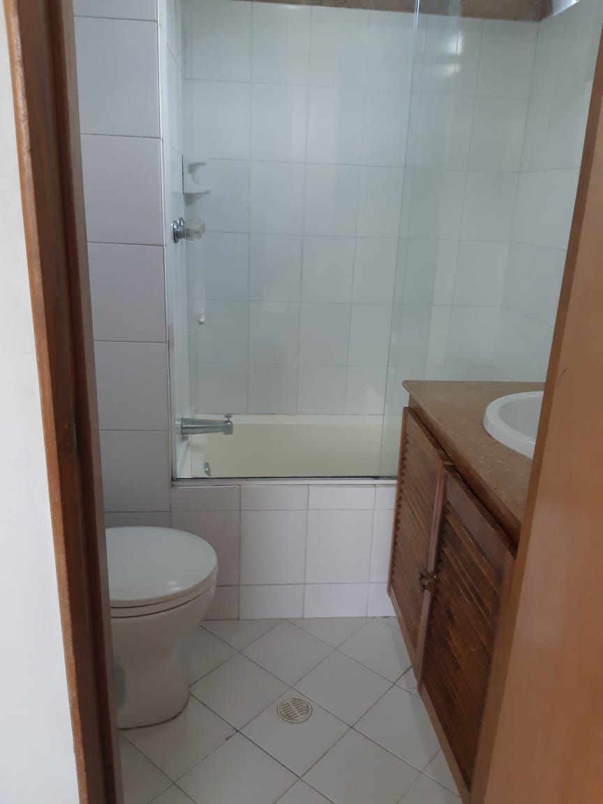 Apartamento en arriendo Antioquia Medellín Barrios De Jesus 56 m2 Habitaciones 2 Baños 2 Garajes 2 Precio $3360000