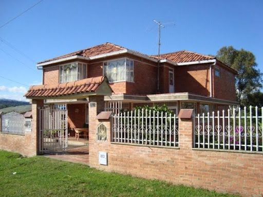 Casa en venta Cundinamarca Fusagasugá La Macarena 447 m2 Habitaciones 7 Baños 4 Garajes 1 Precio $1500000000