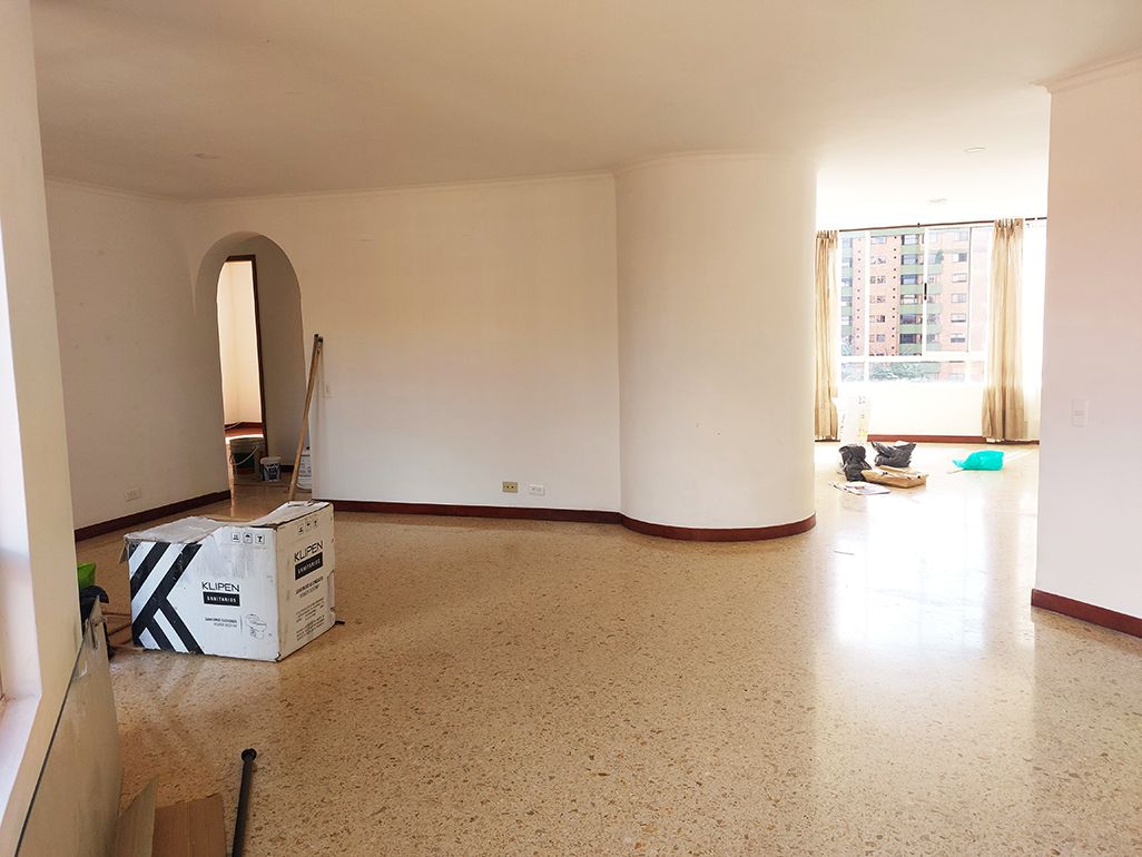 Apartamento en arriendo Antioquia Medellín Astorga 150 m2 Habitaciones 3 Baños 4 Garajes 3 Precio $3100000