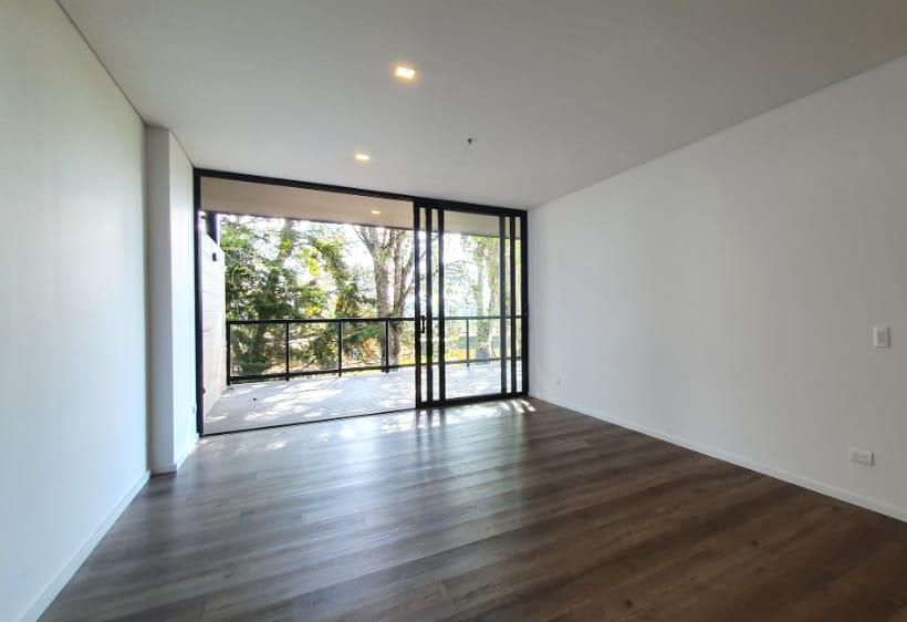 Apartamento en arriendo o venta Antioquia Envigado La Mesa 81 m2 Habitaciones 1 Baños 2 Garajes 2 Precio venta $910000000 Precio arriendo $4500000