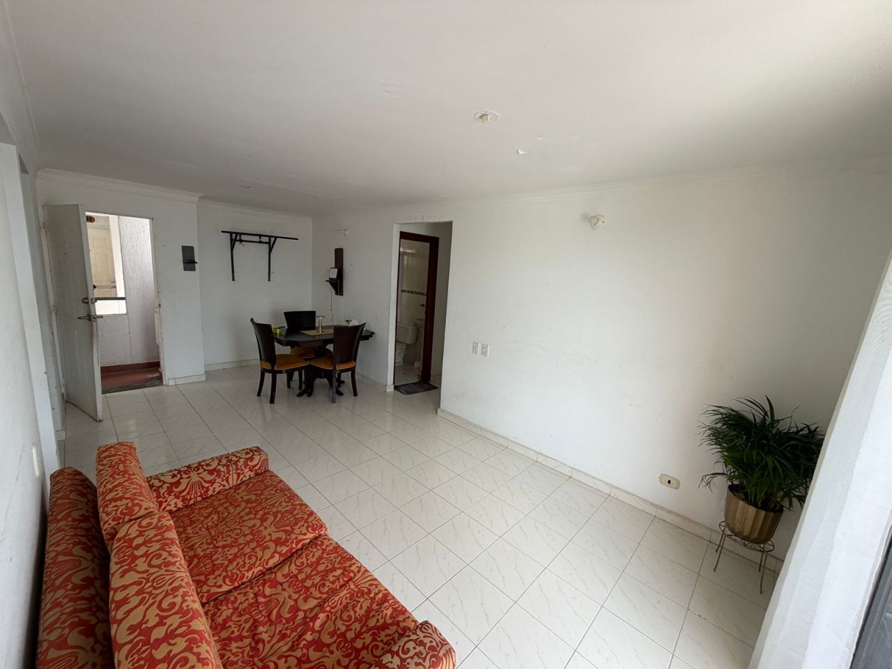 Apartamento en venta Córdoba Montería La Julia 72 m2 Habitaciones 3 Baños 2 Garajes 2 Precio $175000000
