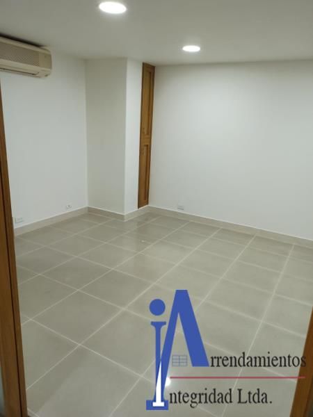 Local en venta Antioquia Medellín El Corazon 33 m2 Habitaciones 0 Baños 1 Garajes 0 Precio $320000000