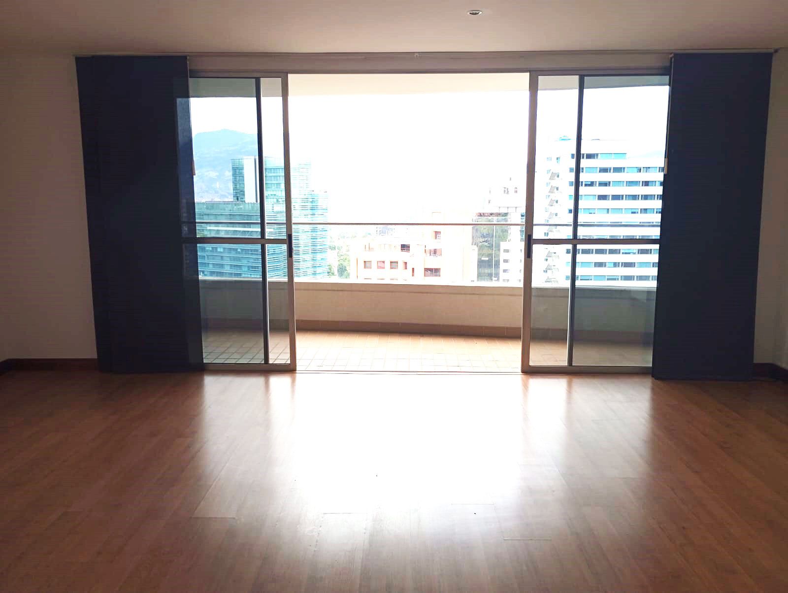 Apartamento en arriendo Antioquia Medellín El Poblado 122 m2 Habitaciones 2 Baños 4 Garajes 3 Precio $5400000