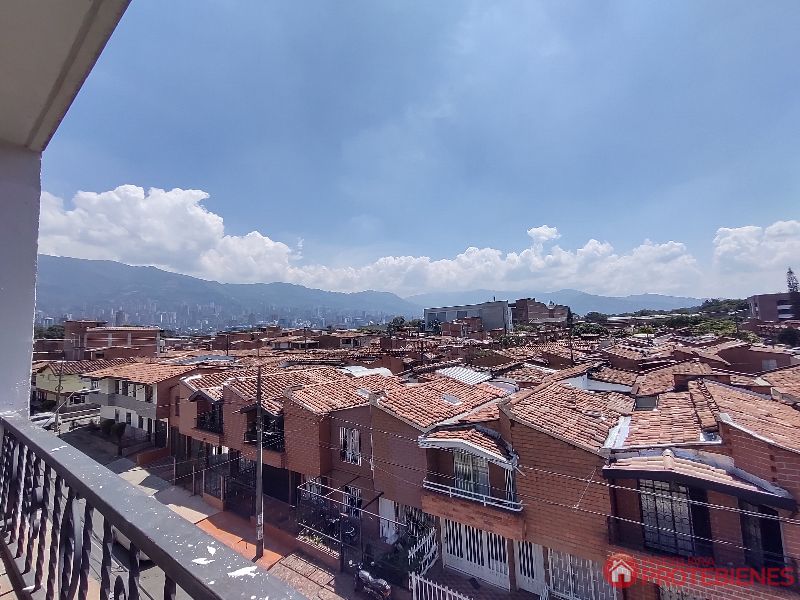 Apartamento en arriendo Antioquia Medellín Santa Fe 100 m2 Habitaciones 4 Baños 3 Garajes 1 Precio $2900000