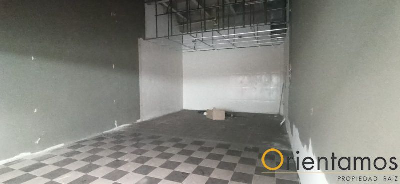 Local en venta Antioquia Itagüí Camparola 43 m2 Habitaciones 0 Baños 10 Garajes 1 Precio $850000000