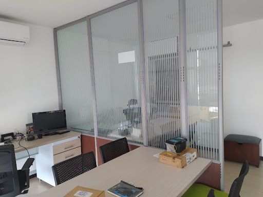 Oficina en venta Antioquia Medellín Alejandria 115 m2 Habitaciones 0 Baños 2 Garajes 3 Precio $1250000000