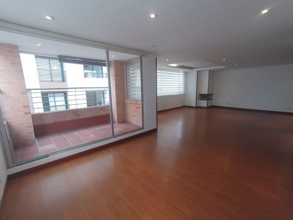 Apartamento en venta Cundinamarca Bogotá Cedritos 130 m2 Habitaciones 3 Baños 4 Garajes 3 Precio $730000000