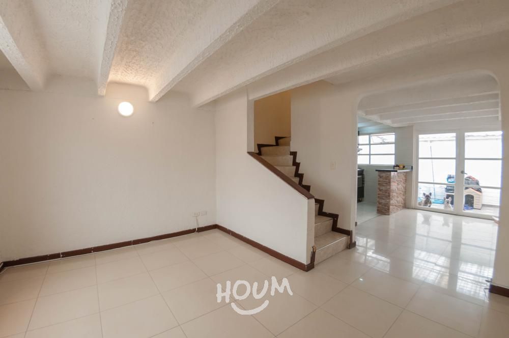 Casa en venta Cundinamarca Bogotá Villa Mayor 115 m2 Habitaciones 3 Baños 2 Garajes 2 Precio $480000000