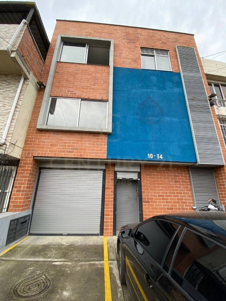 Oficina en arriendo Valle Del Cauca Cali Urbanización Colseguros 555 m2 Habitaciones 0 Baños 4 Garajes 0 Precio $20000000