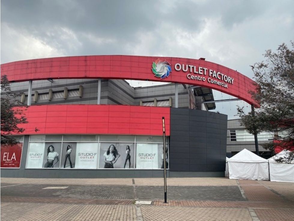 Local en arriendo Cundinamarca Bogotá Salazar Gomez 102 m2 Habitaciones 0 Baños 1 Garajes 0 Precio $8565000