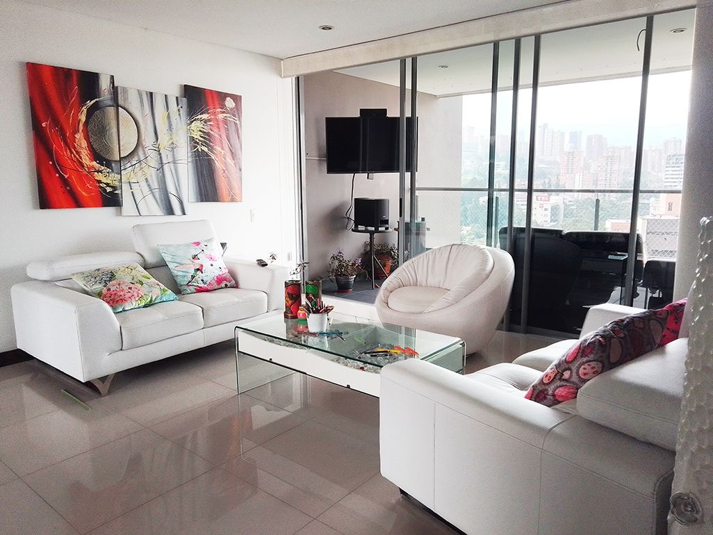 Apartamento en arriendo Antioquia Medellín La Florida 152 m2 Habitaciones 3 Baños 6 Garajes 3 Precio $8100000