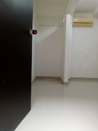 Consultorio en arriendo Valle Del Cauca Cali San Vicente 50 m2 Habitaciones 0 Baños 0 Garajes 1 Precio $2000000