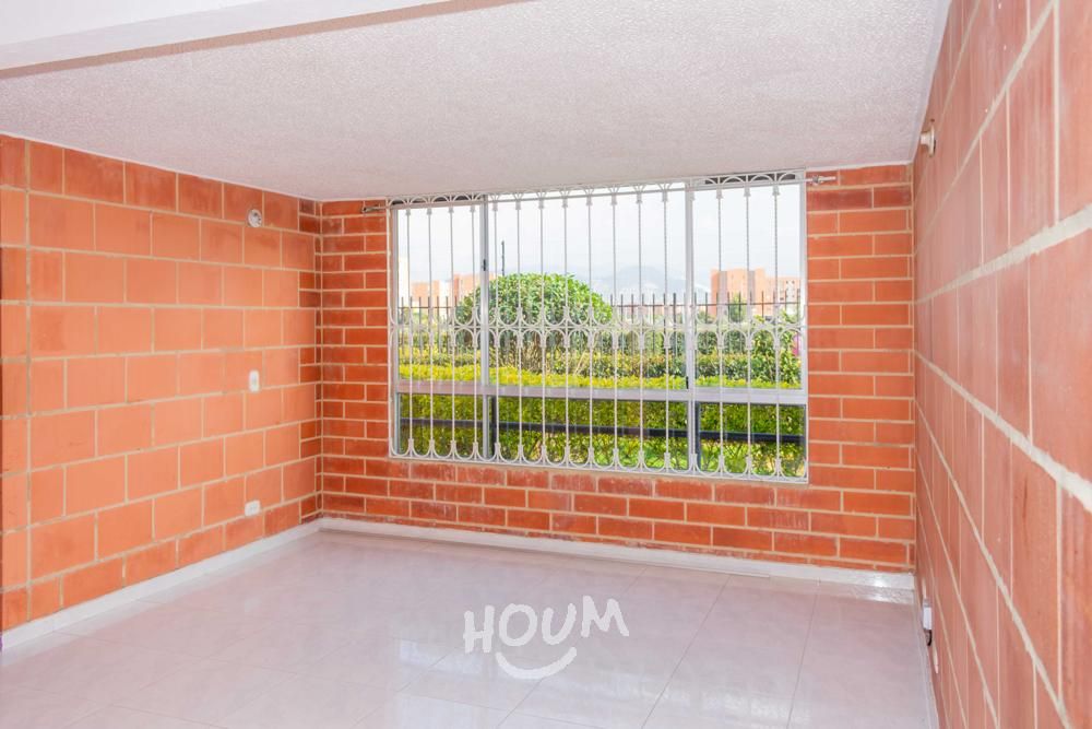 Apartamento en arriendo Cundinamarca Soacha Cr Rosal 52 m2 Habitaciones 3 Baños 2 Garajes 0 Precio $850000