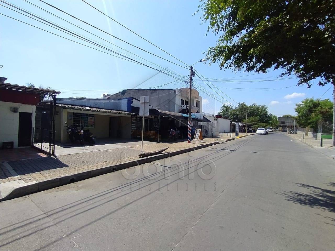 Casa en venta Córdoba Montería Los Laureles 460 m2 Habitaciones 5 Baños 2 Garajes 1 Precio $1445000000