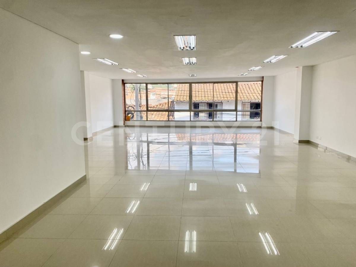 Edificio en arriendo Valle Del Cauca Cali Unidad Residencial Santiago De Cali 1484 m2 Habitaciones 0 Baños 14 Garajes 12 Precio $31900000