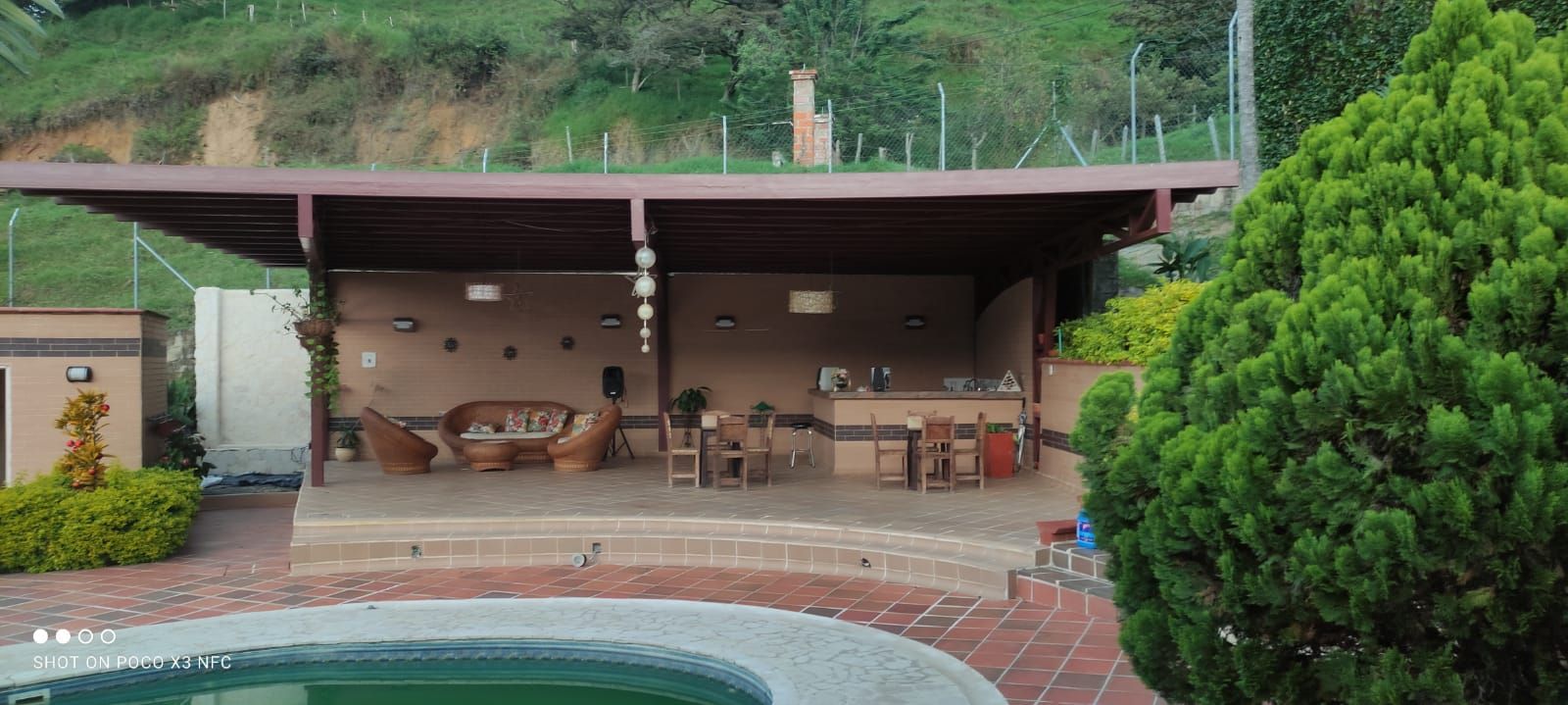Casa Campestre en venta Antioquia Copacabana Copacabana 300 m2 Habitaciones 4 Baños 2 Garajes 2 Precio $1800000000