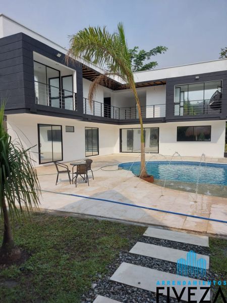 Finca en venta Antioquia San Jerónimo San Jerónimo 1700 m2 Habitaciones 5 Baños 6 Garajes 5 Precio $1790000000