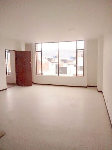Oficina en arriendo Cundinamarca Bogotá Prado Veraniego 40 m2 Habitaciones 0 Baños 0 Garajes 1 Precio $1500000