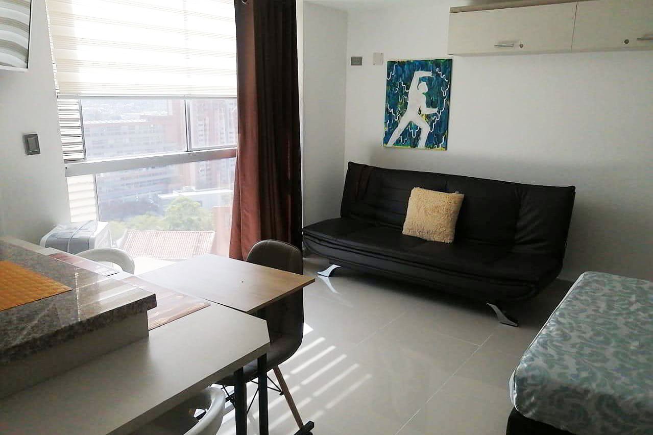 Apartamento en arriendo o venta Antioquia Medellín El Diamante No2 32 m2 Habitaciones 1 Baños 1 Garajes 2 Precio venta $410000000 Precio arriendo $3450000