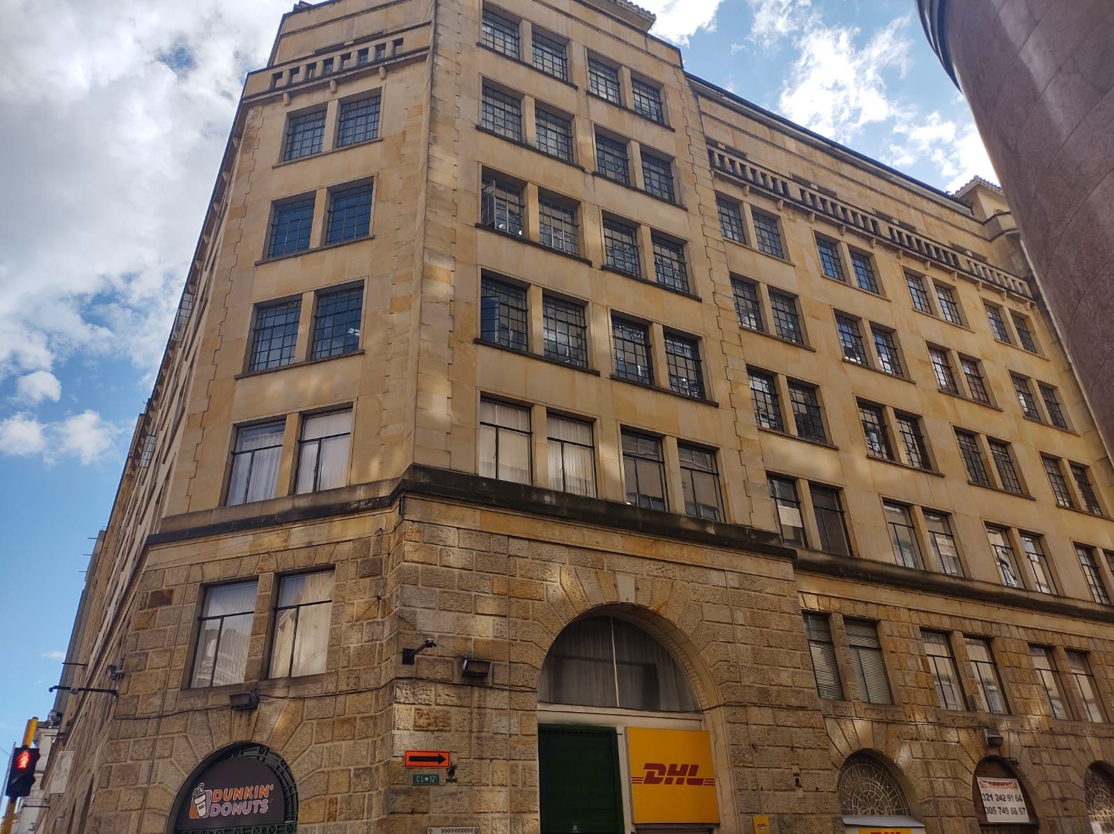 Oficina en arriendo Cundinamarca Bogotá La Catedral 23 m2 Habitaciones 0 Baños 10 Garajes 1 Precio $750000