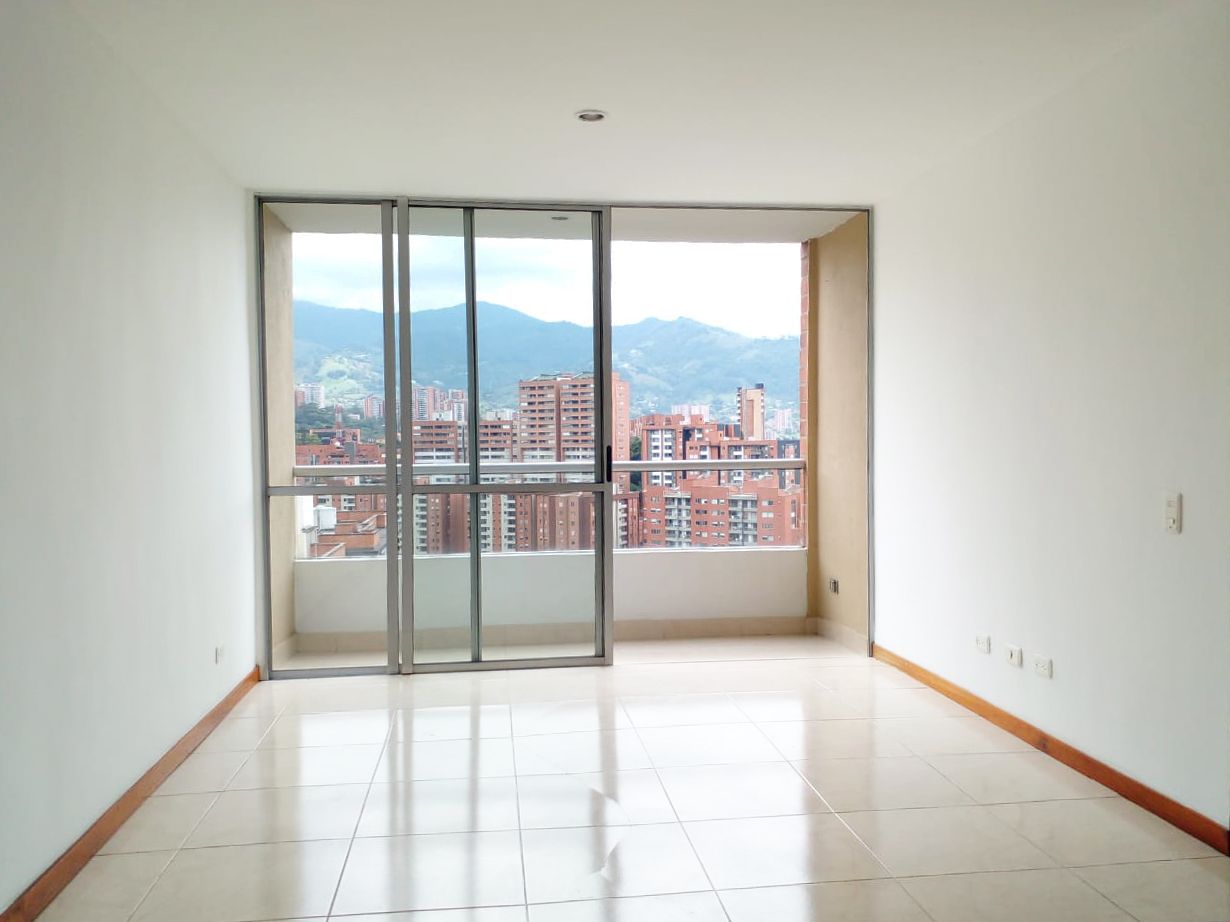 Apartamento en arriendo Antioquia Envigado El Esmeraldal 66 m2 Habitaciones 2 Baños 2 Garajes 2 Precio $3200000