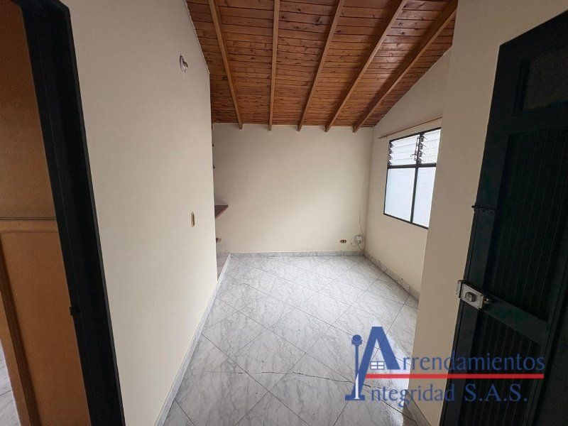 Casa en arriendo Antioquia Medellín Centro Administrativo 35 m2 Habitaciones 1 Baños 1 Garajes 0 Precio $1550000