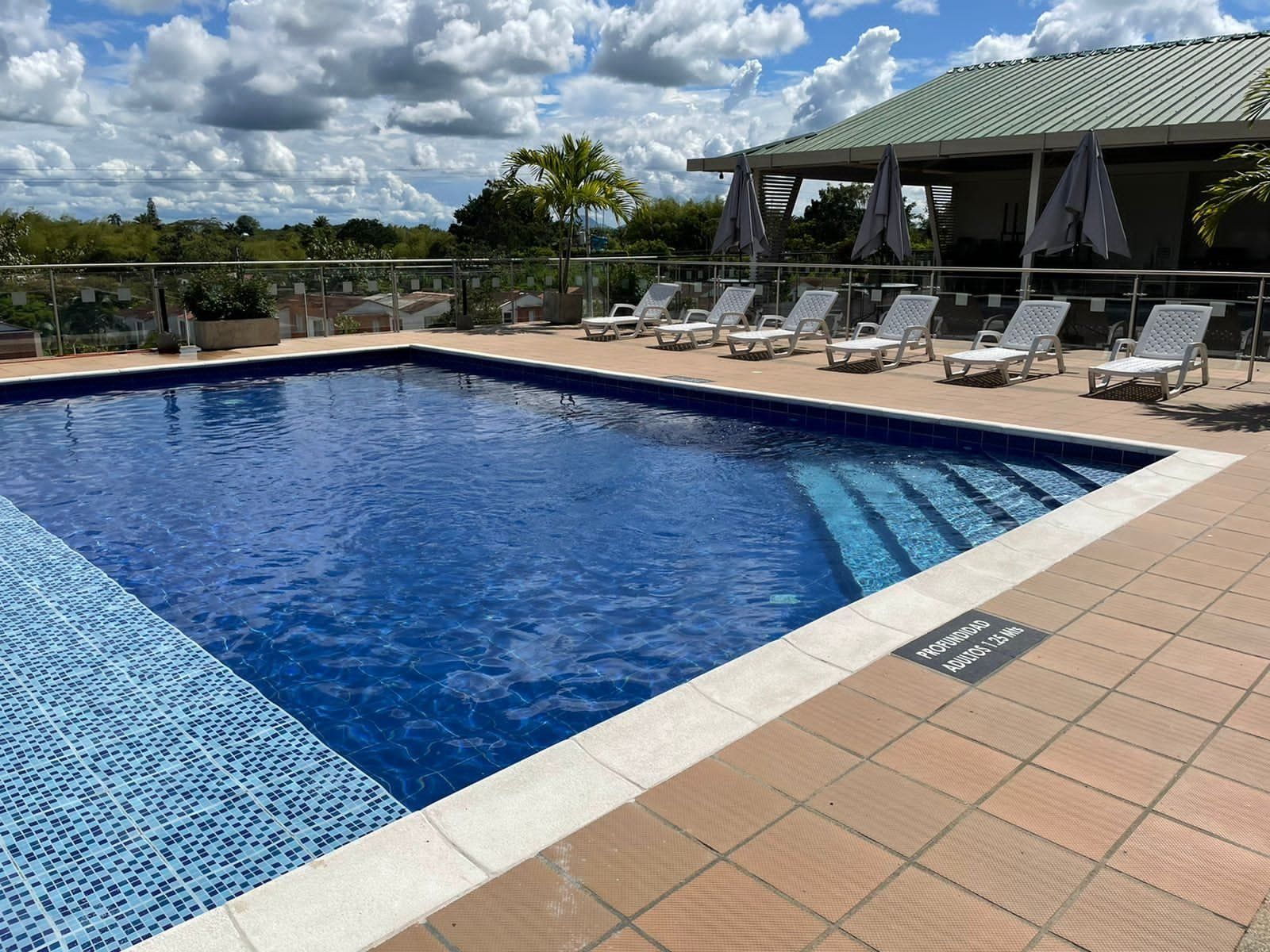 Apartamento en venta Risaralda Pereira Pereira 53 m2 Habitaciones 2 Baños 2 Garajes 2 Precio $214000000