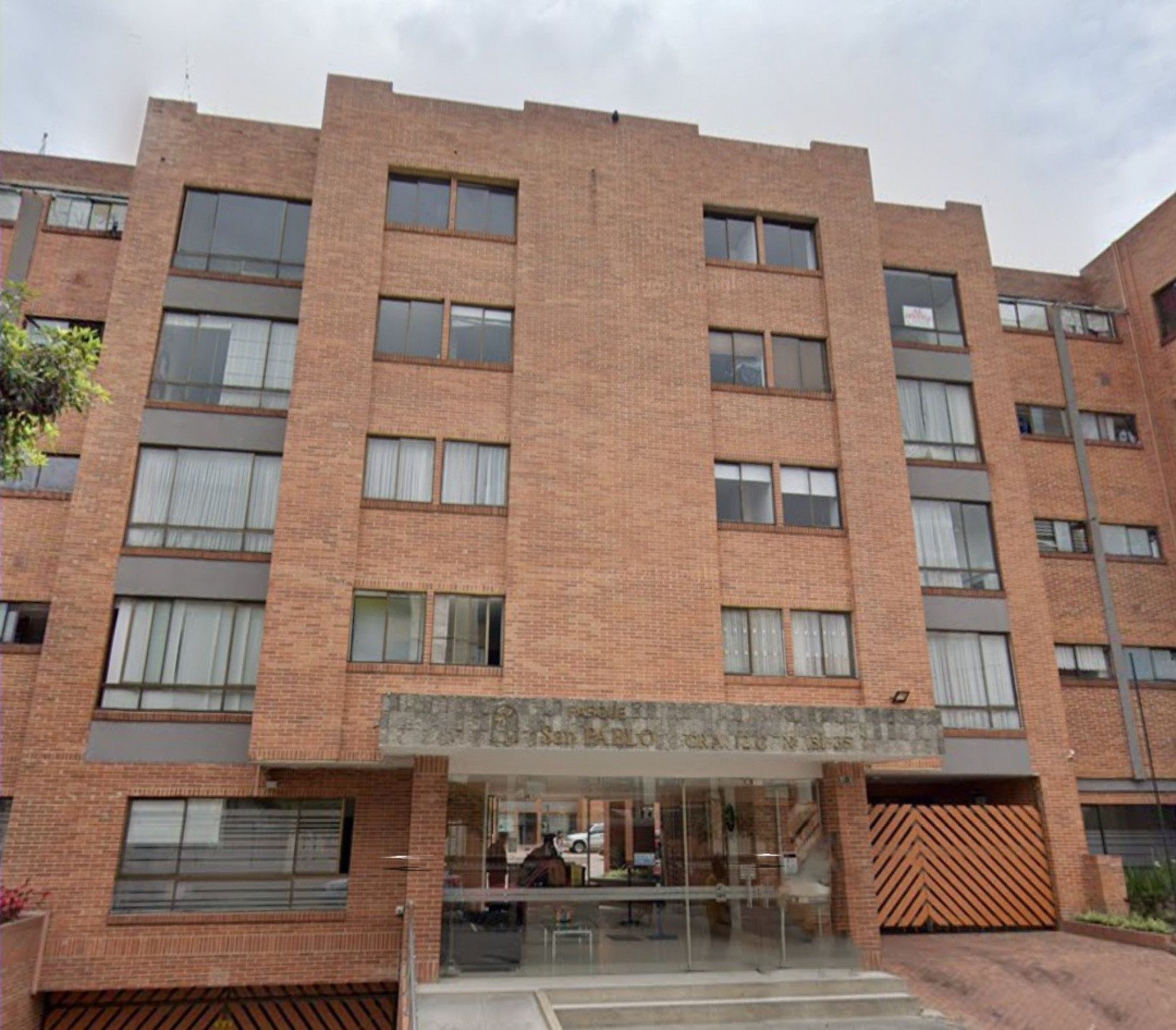 Apartamento en venta Cundinamarca Bogotá La Emilia 75 m2 Habitaciones 3 Baños 2 Garajes 3 Precio $380000000
