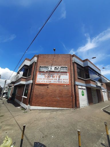 Bodega en arriendo Santander Bucaramanga Granada 650 m2 Habitaciones 0 Baños 7 Garajes 0 Precio $15000000