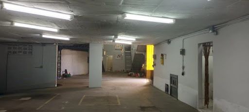 Bodega en venta Antioquia Medellín La Candelaria 840 m2 Habitaciones 0 Baños 6 Garajes 4 Precio $3000000000