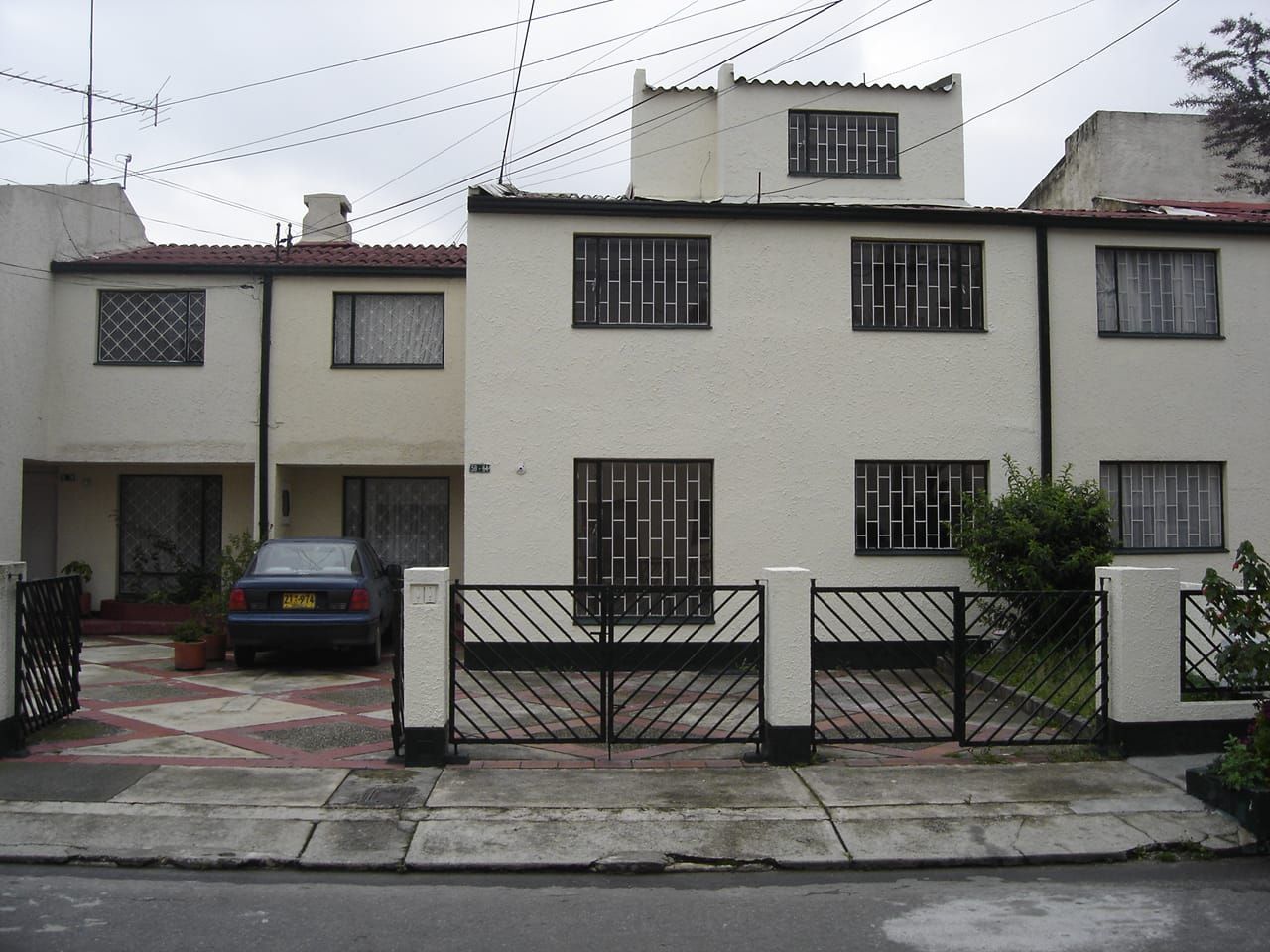 Casa en venta Cundinamarca Bogotá Villa Del Prado 120 m2 Habitaciones 5 Baños 4 Garajes 3 Precio $580000000