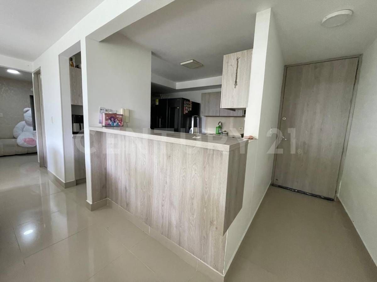Apartamento en arriendo Valle Del Cauca Cali Lili 107 m2 Habitaciones 3 Baños 3 Garajes 2 Precio $3000000