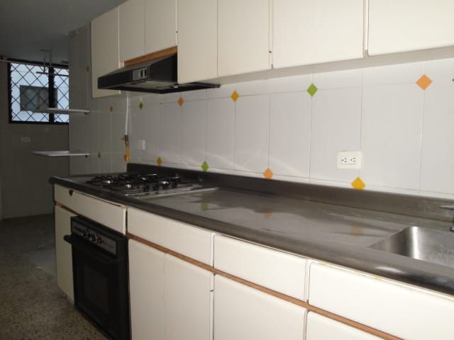 Apartamento en venta Tolima Ibagué Libertador 125 m2 Habitaciones 4 Baños 4 Garajes 2 Precio $300000000