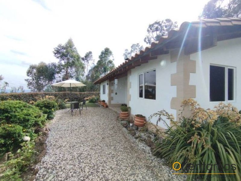 Finca en arriendo Antioquia Rionegro El Porvenir 3000 m2 Habitaciones 3 Baños 2 Garajes 1 Precio $6250000