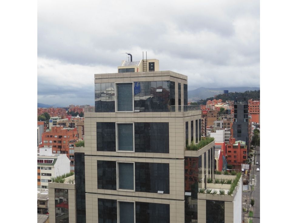 Oficina en venta Cundinamarca Bogotá Santa Barbara Oriental 136 m2 Habitaciones 0 Baños 2 Garajes 5 Precio $1505900000
