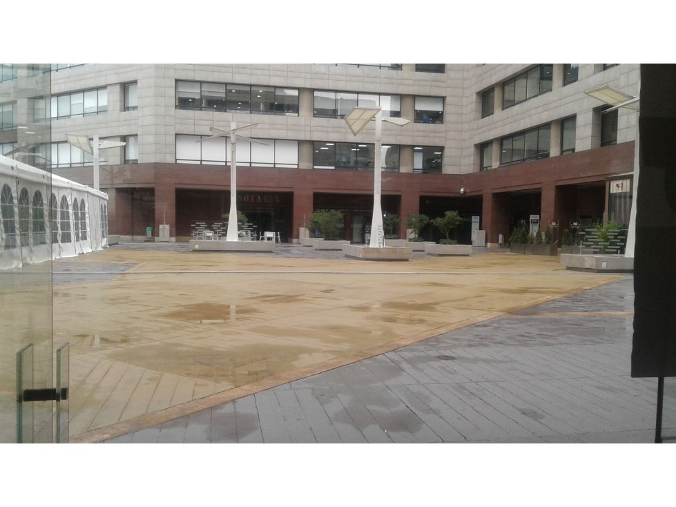 Local en venta Cundinamarca Bogotá La Esperanza Norte 31 m2 Habitaciones 0 Baños 0 Garajes 1 Precio $400000000