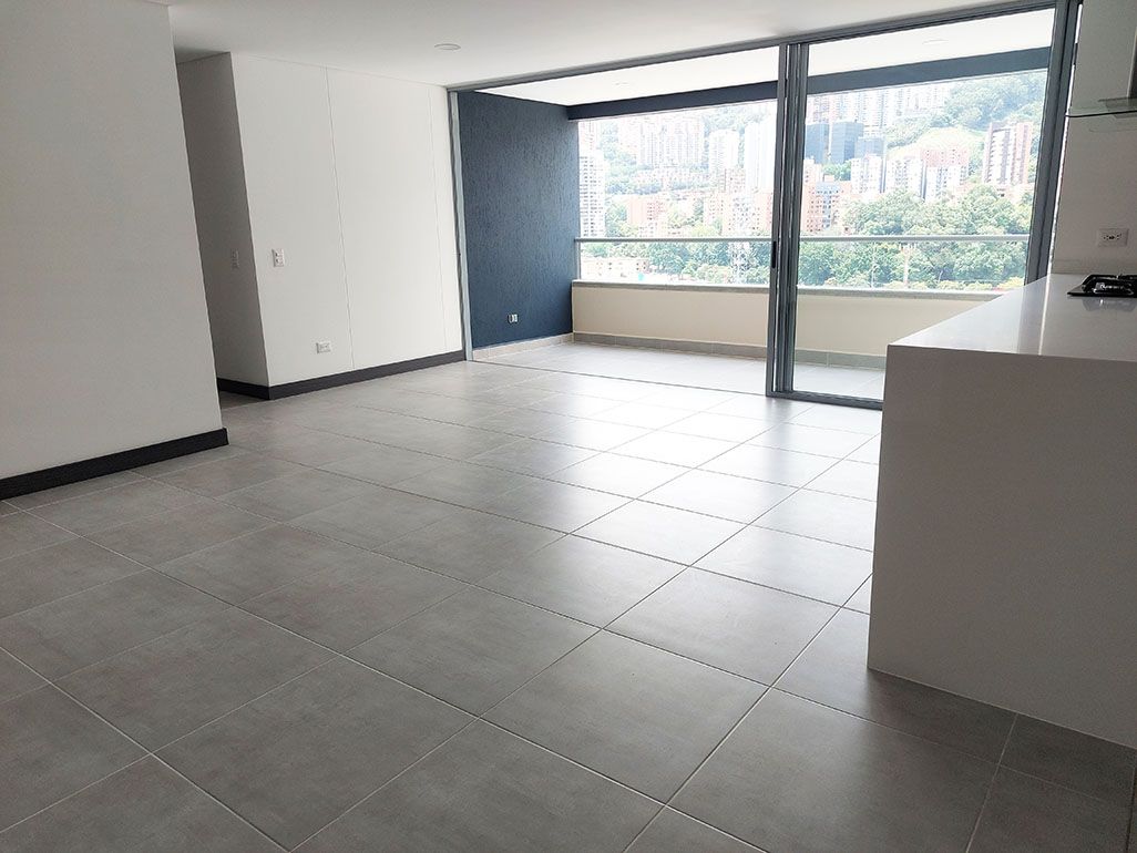 Apartamento en arriendo Antioquia Medellín Ciudad Del Río 110 m2 Habitaciones 3 Baños 4 Garajes 3 Precio $4800000
