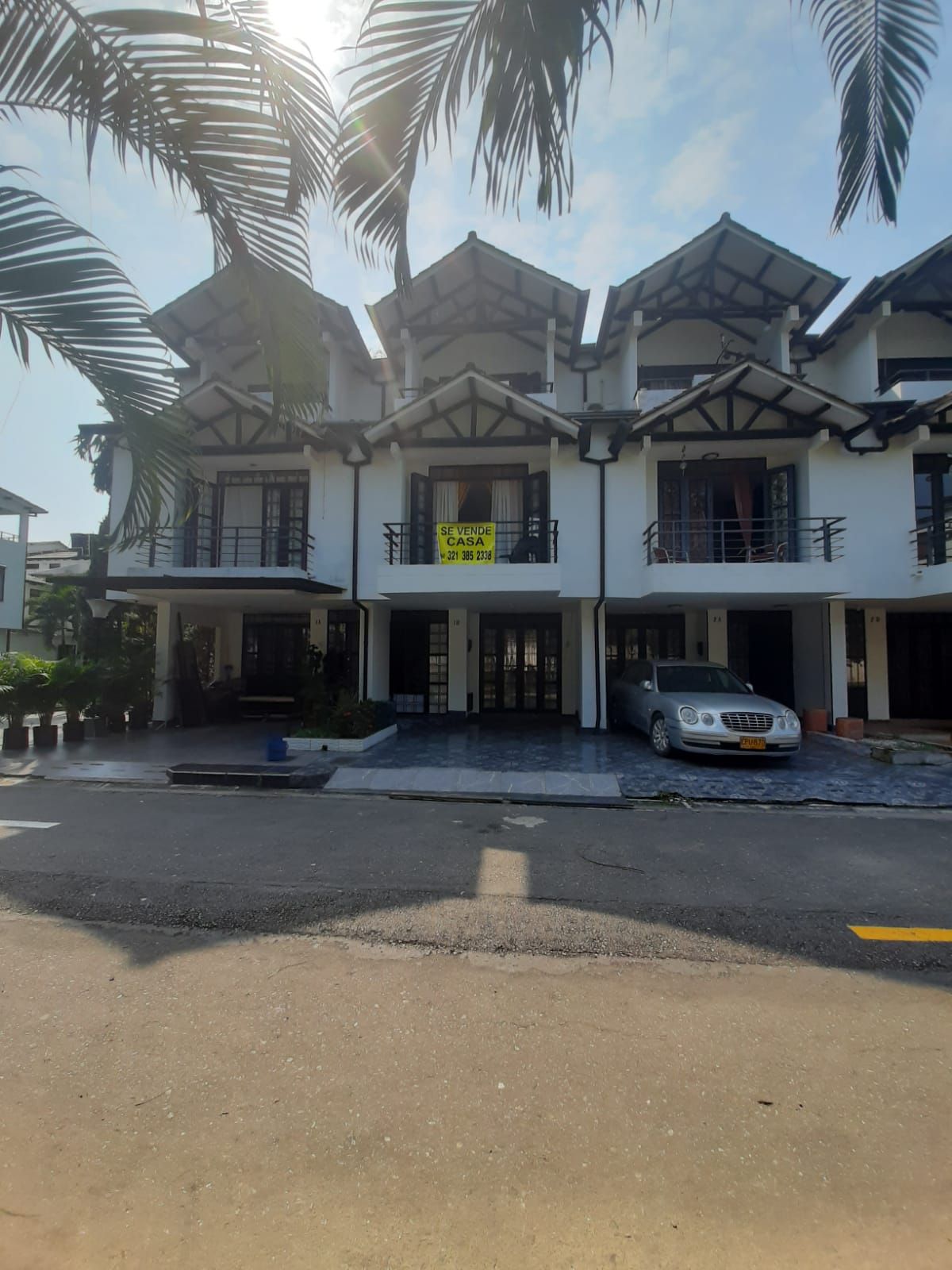 Casa en venta Meta Villavicencio Pacande 128 m2 Habitaciones 3 Baños 6 Garajes 2 Precio $300000000