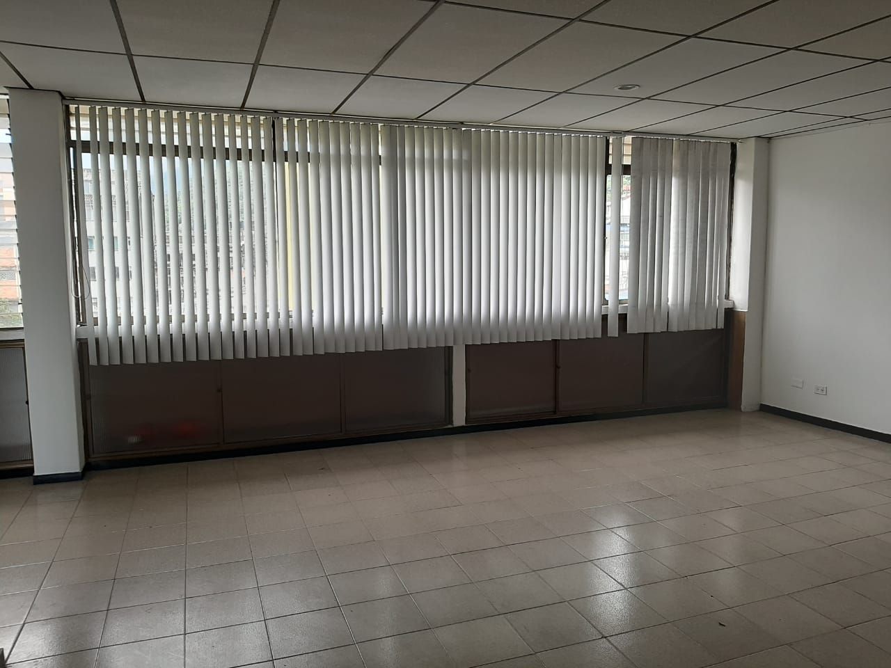 Oficina en arriendo Meta Villavicencio Centro 54 m2 Habitaciones 0 Baños 0 Garajes 1 Precio $1200000