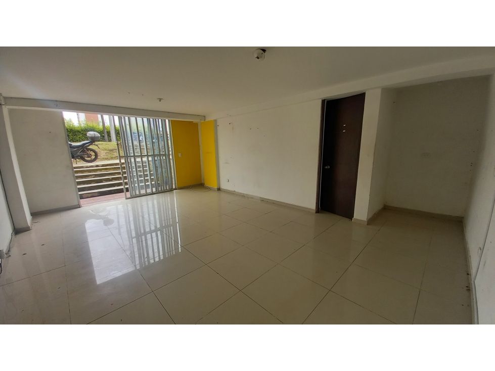 Local en venta Risaralda Dosquebradas Ub El Refugio 25 m2 Habitaciones 0 Baños 1 Garajes 0 Precio $127000000