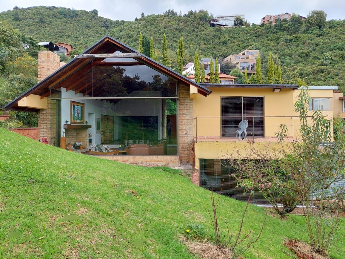 Casa en venta Cundinamarca Sopó Urbano Centro 350 m2 Habitaciones 4 Baños 5 Garajes 4 Precio $2500000000